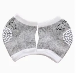 Curved Plate Knee Pad-Gray
