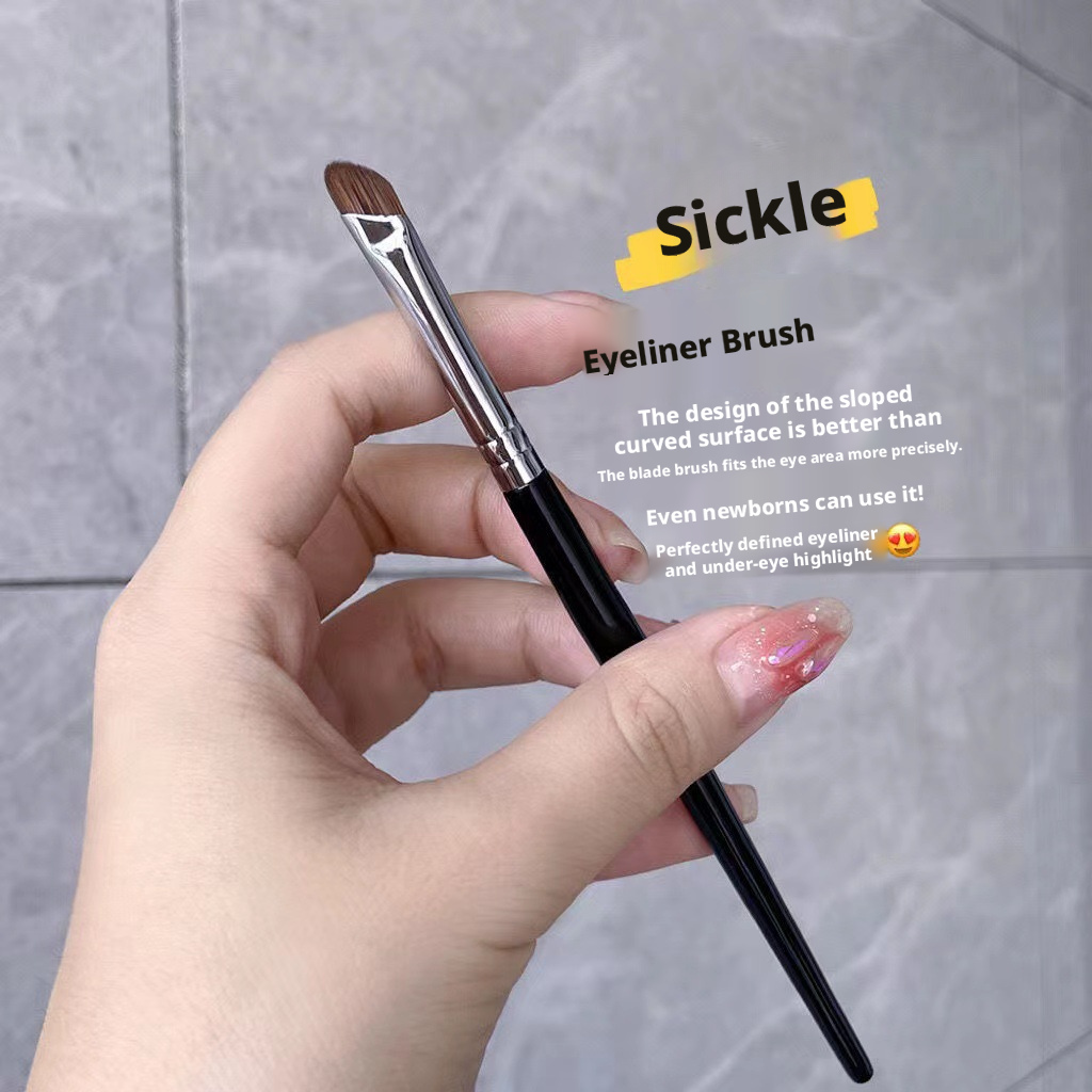 Main product image of Eyeliner brush-sickle curved surface-black-1 piece-OPP bag