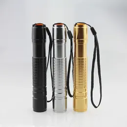 Two in one focusing flashlight