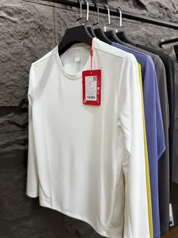 Product image of Men's Lightweight Quick-Dry Breathable Long Sleeve Crew Neck Shirt