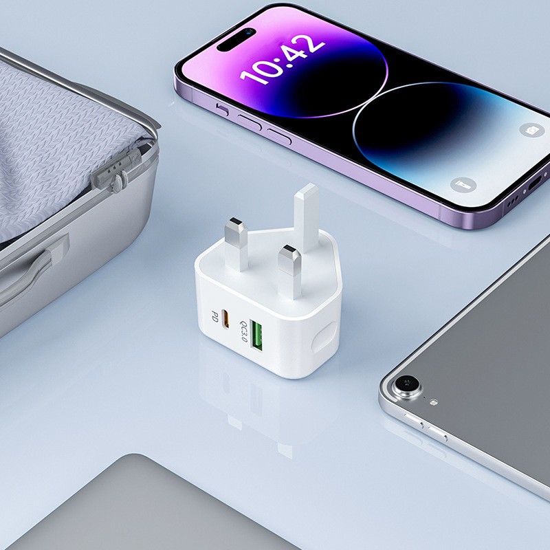 Main product image of 3-Pack USB-C Fast Charger, UK Plug, with 2-in-1 Cable