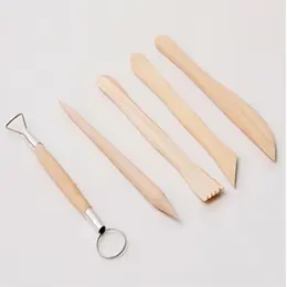17 Piece Set Of Art Cutters And Ceramic Tools