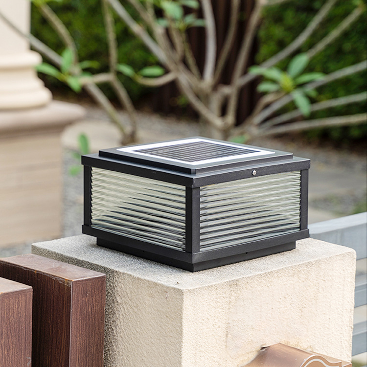 Outdoor Pillar Lights LED Solar-powered Landscape Wall Lights