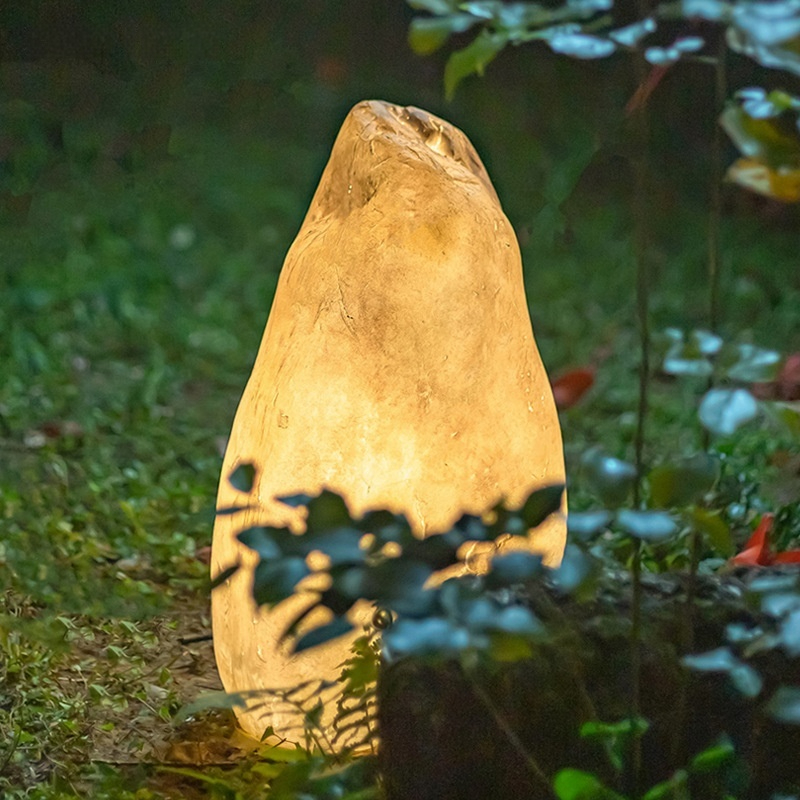 Outdoor Creative Waterproof Decorative Lawn Lamp